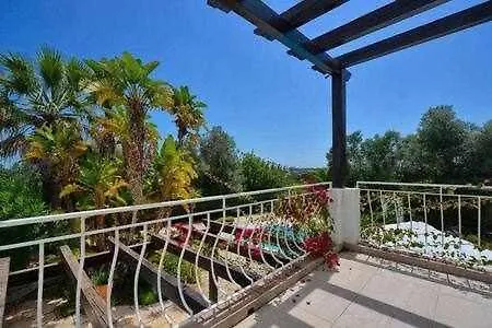 3 Quartos Piscina A 3km Vilamoura 别墅 *