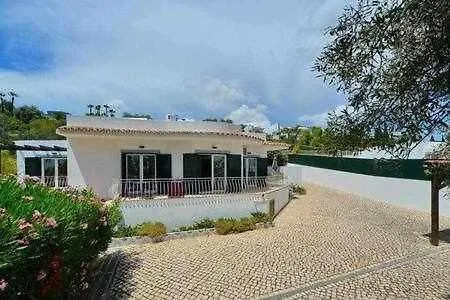 Villa 3 Quartos Piscina A 3km Vilamoura